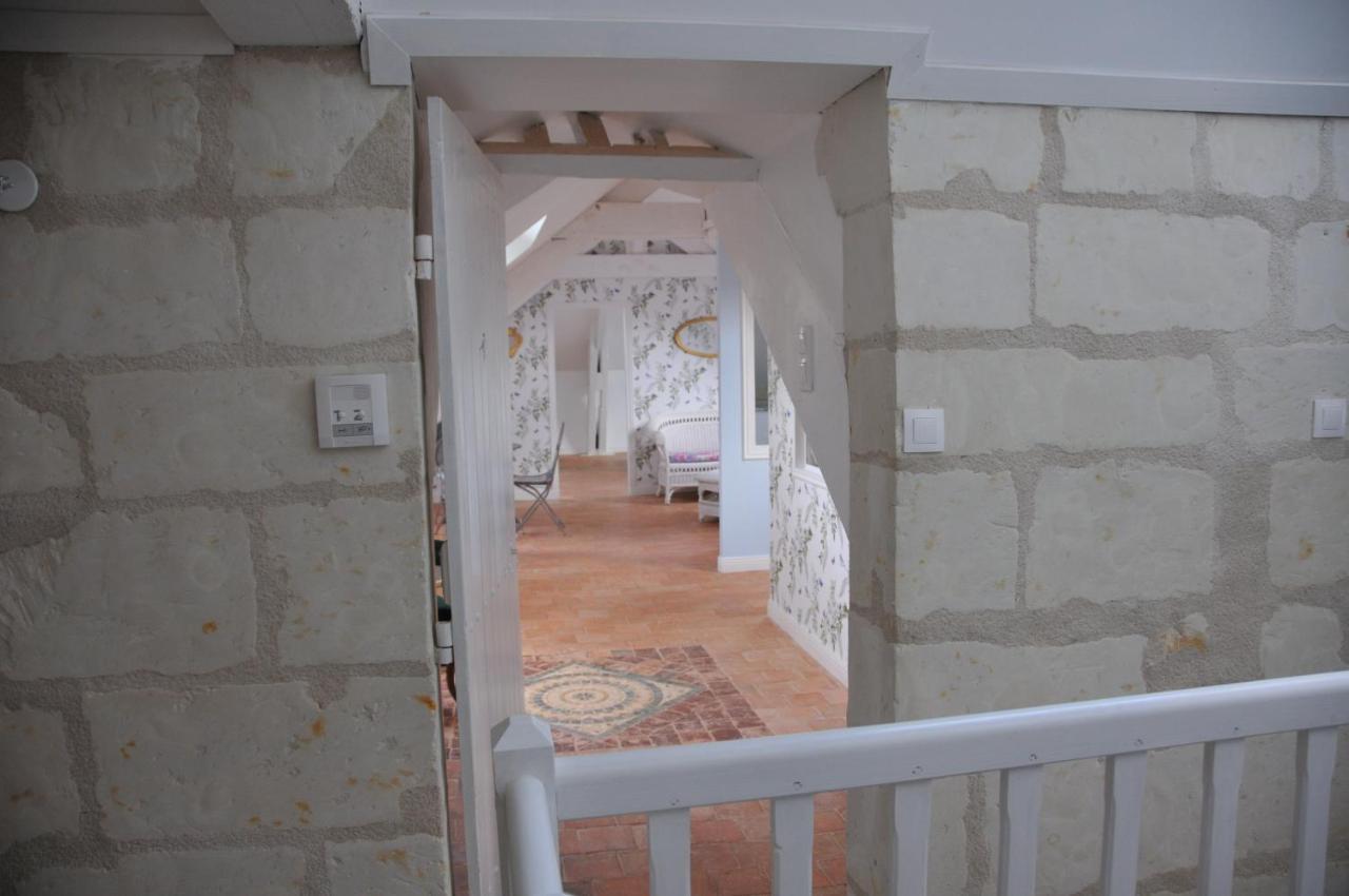 L'Orangerie Du Chateau - Le Nid - Gite 2 Personnes Брен-сюр-Аллонн Экстерьер фото